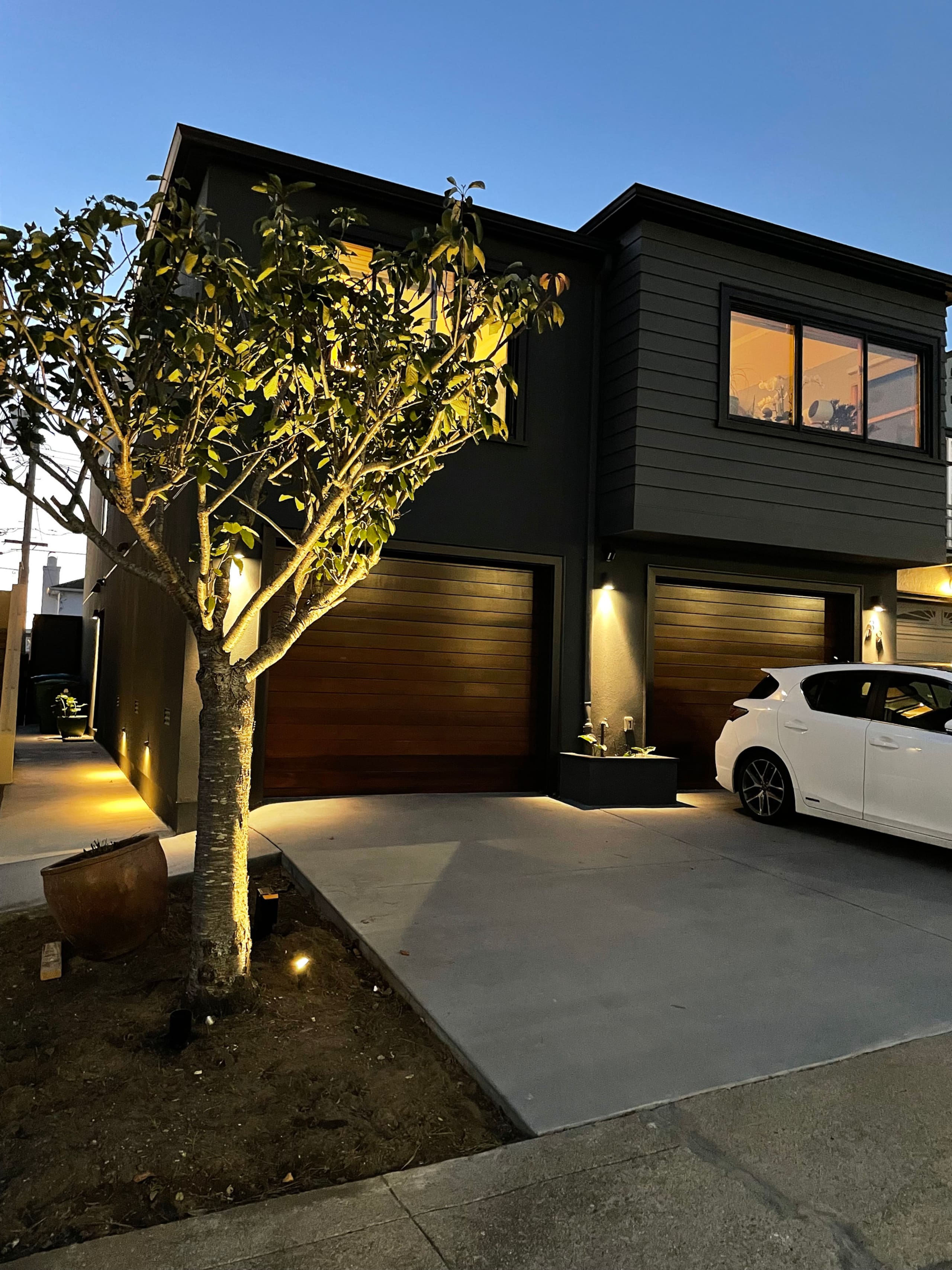 Modern Safe 1Bed and 1Bath Apt w/ Private Entrance - Image 1