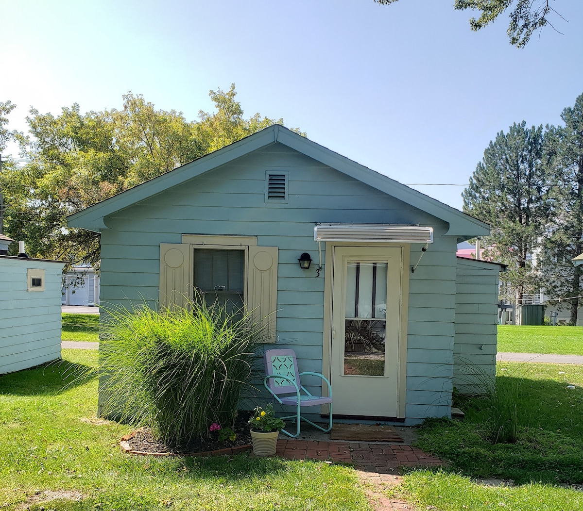 8 Charming Tiny Houses For Sale in Northeast Ohio Right Now