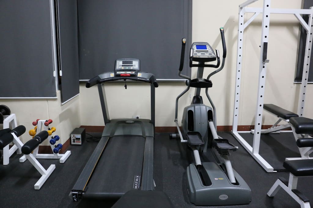 Cardio machines in the exercise room/gym