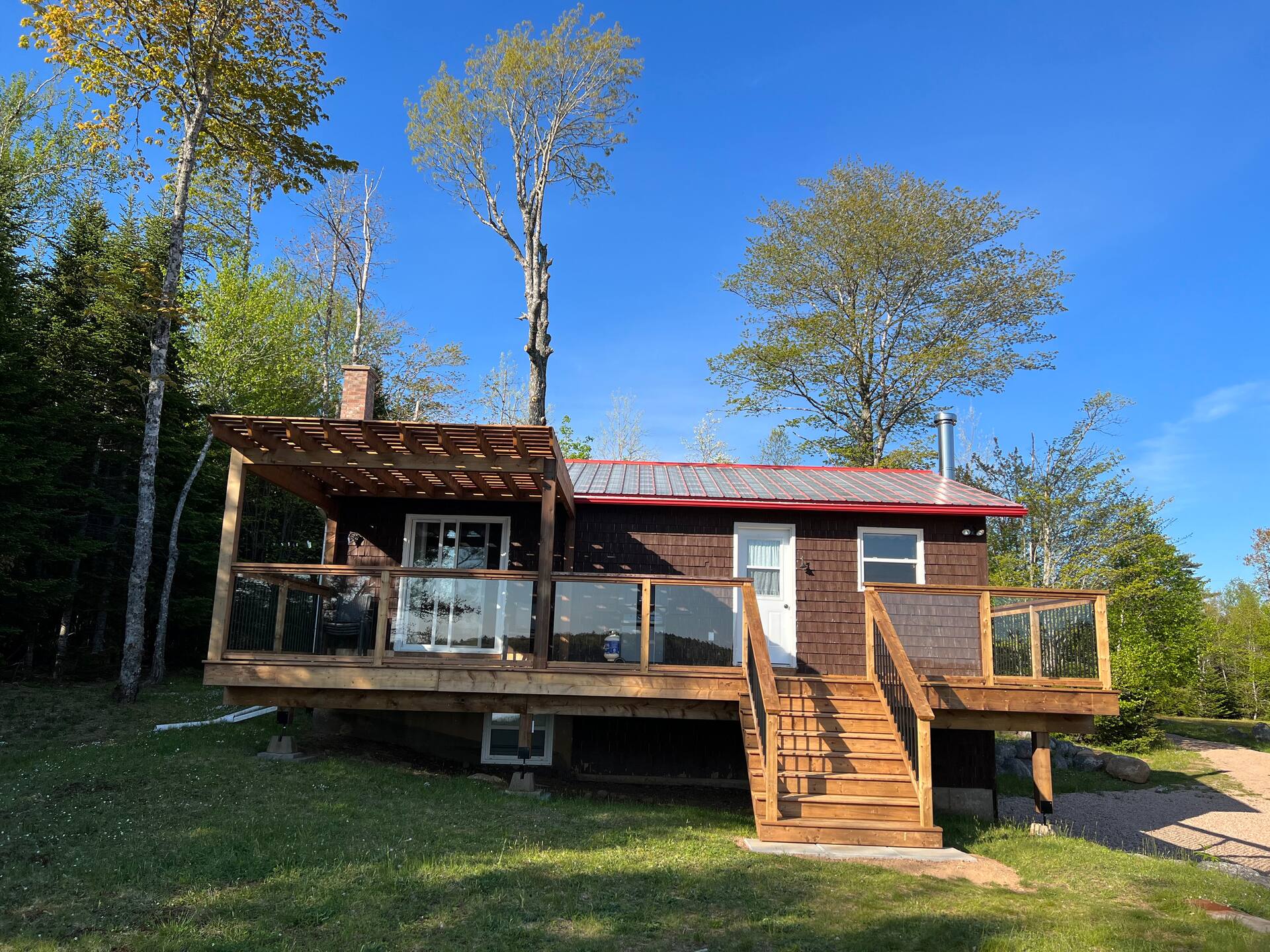 Lakefront cottage on a Wallaback lake — photo 4