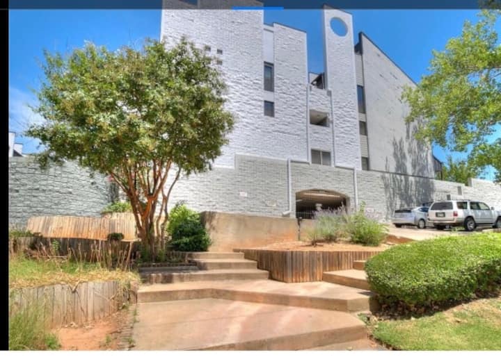 Downtown Oklahoma City Vacation Rentals & Homes Oklahoma City, OK