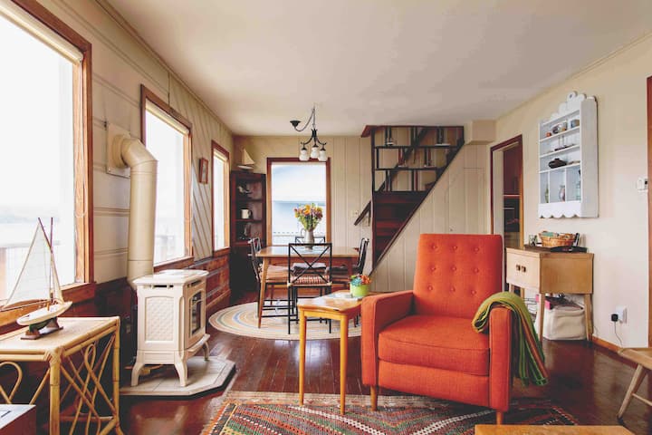 Please note the steep stairway to the upper 2 bedrooms & 1/2 bath. 