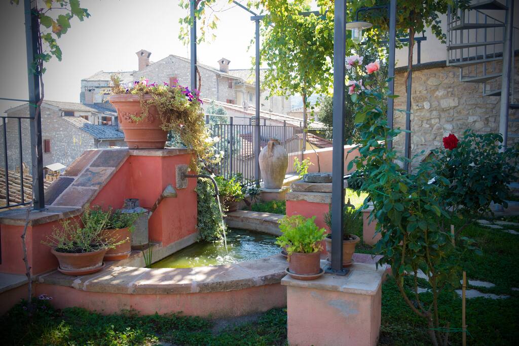 Giardino: fontanile