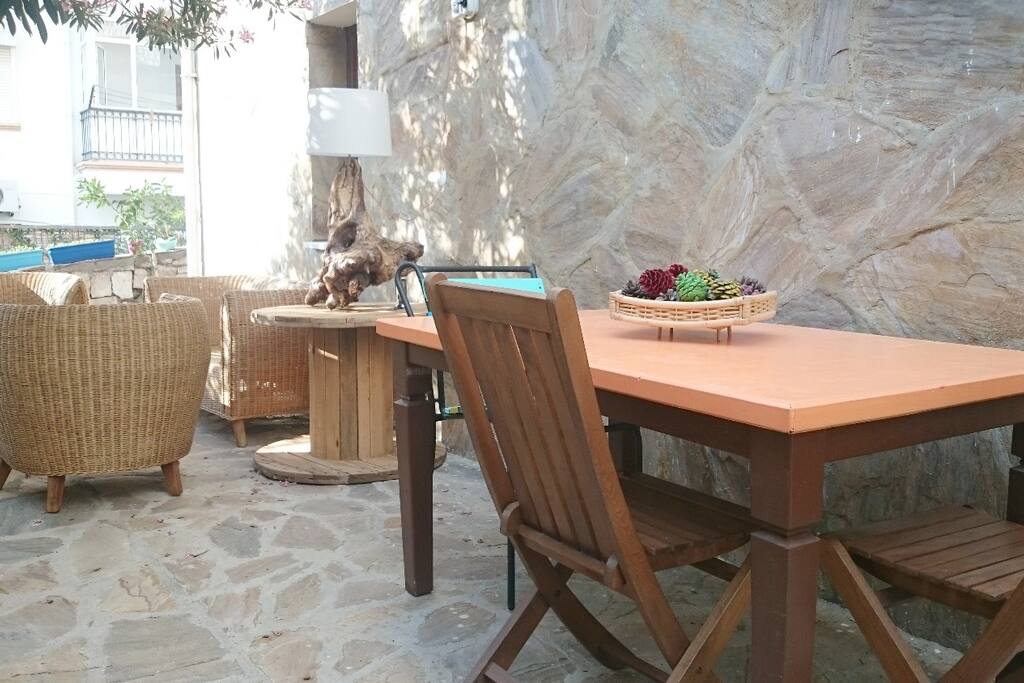 Bahçe