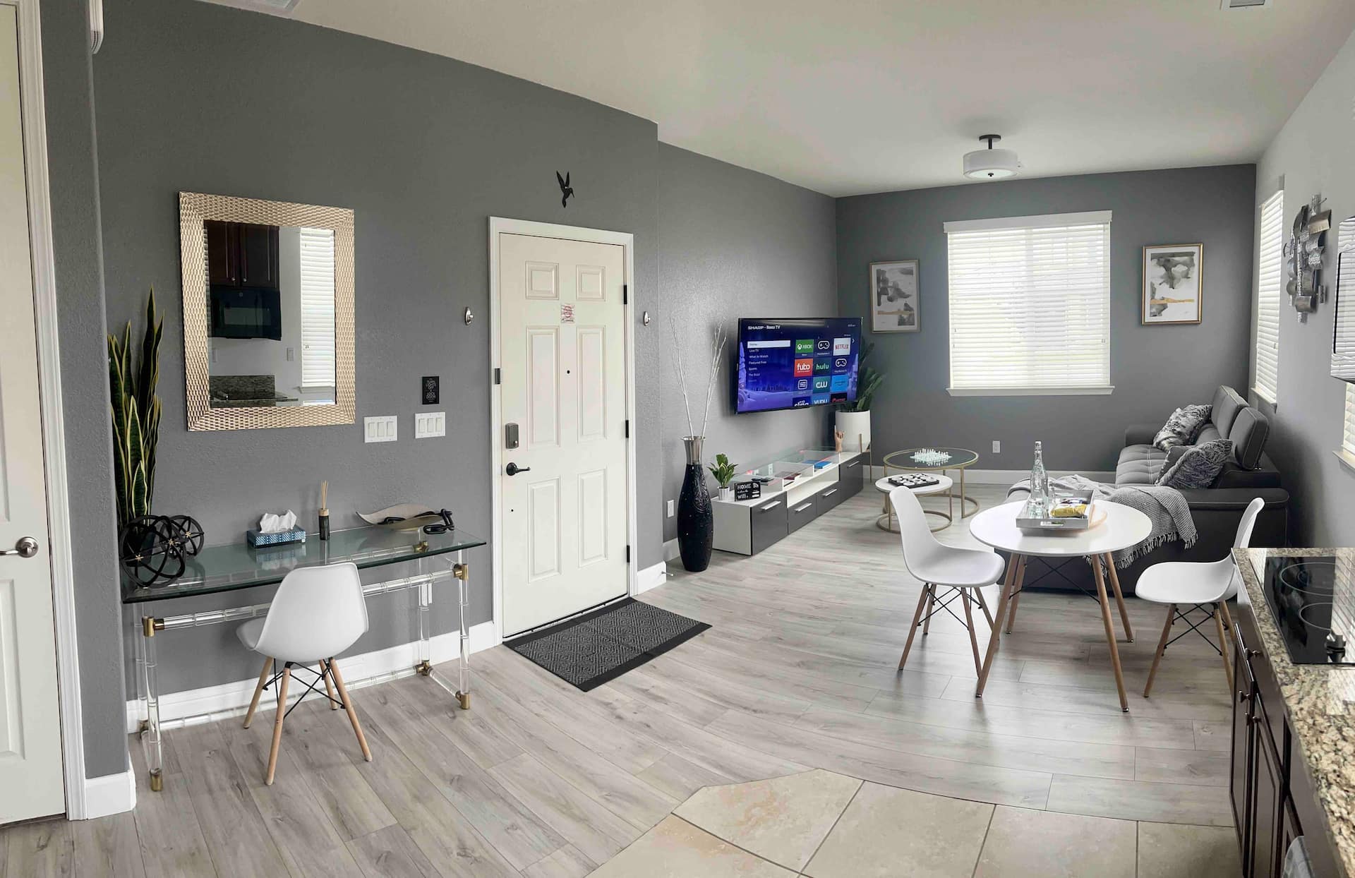 Cozy Private Stylish Modern Guest Suite — zdjęcie 4
