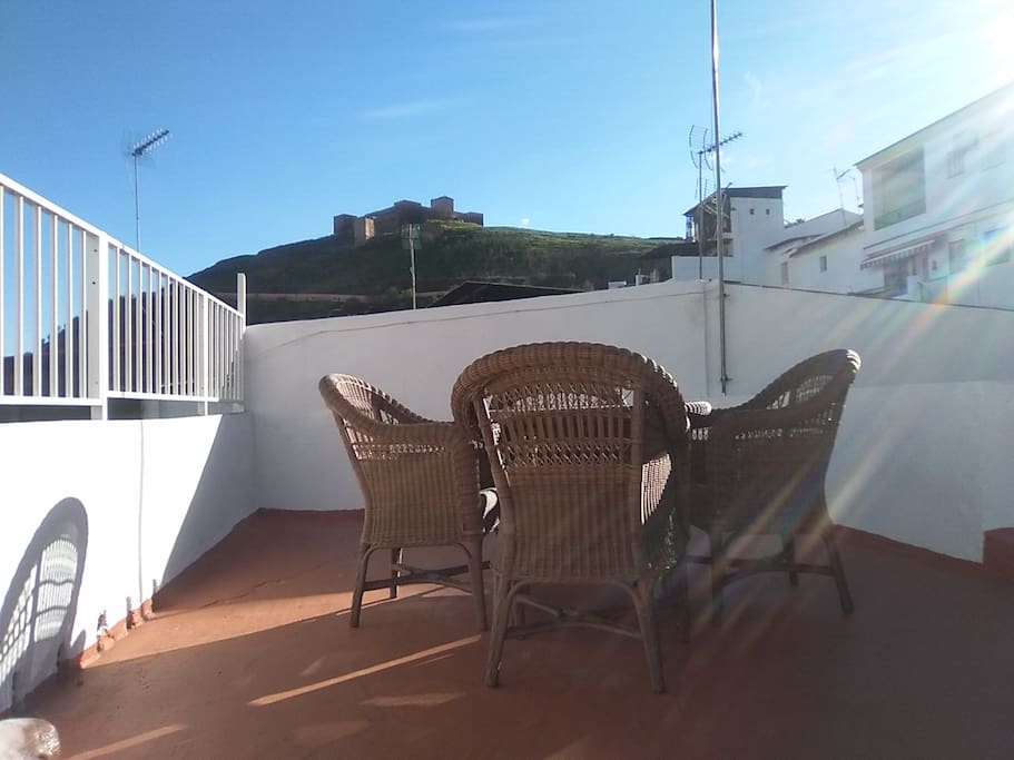 43m2 roof terrace with view of castle