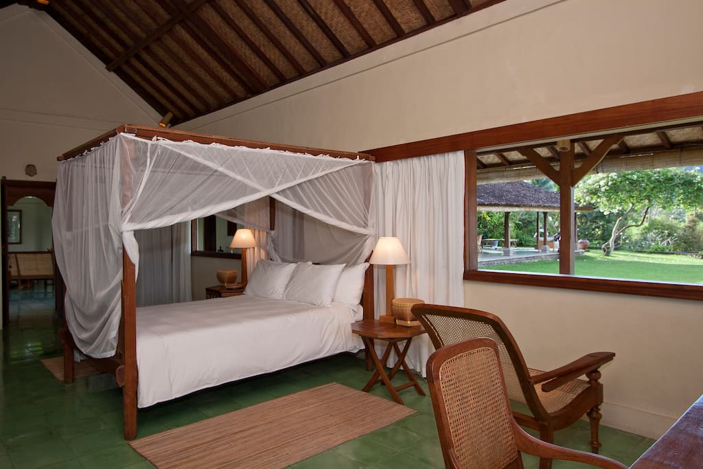 One Bedroom Villa with outside view