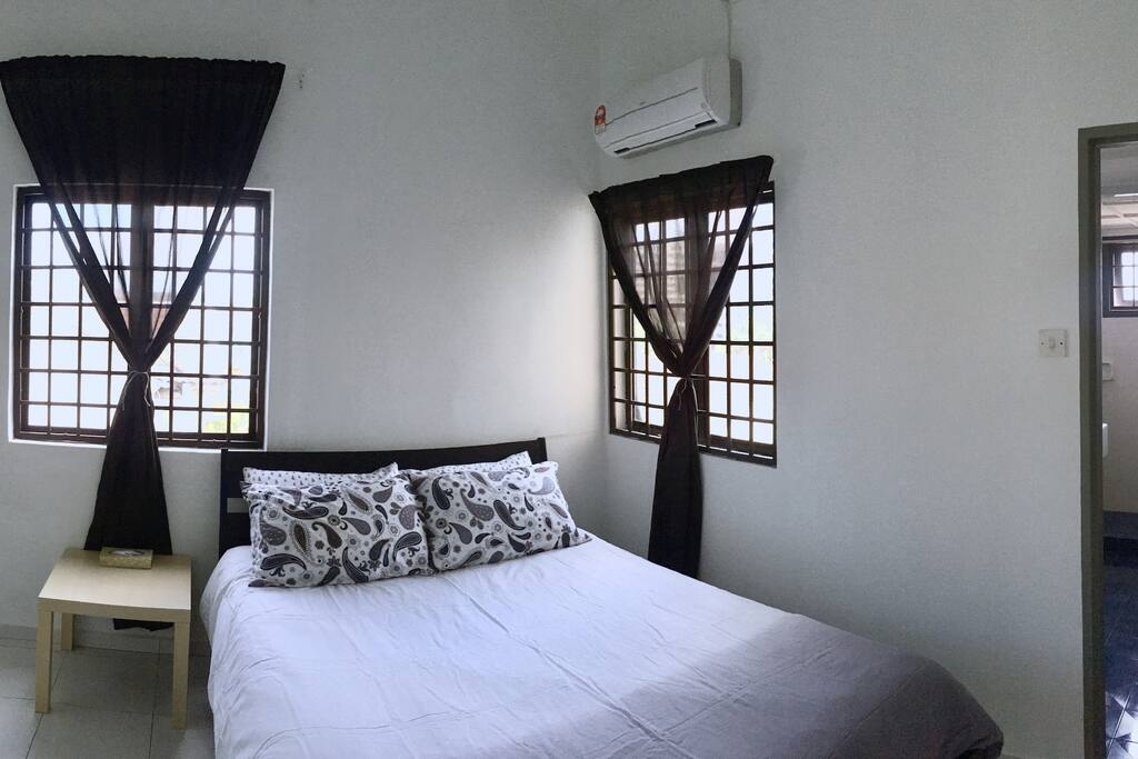 There's an attached bathroom to this deluxe room.