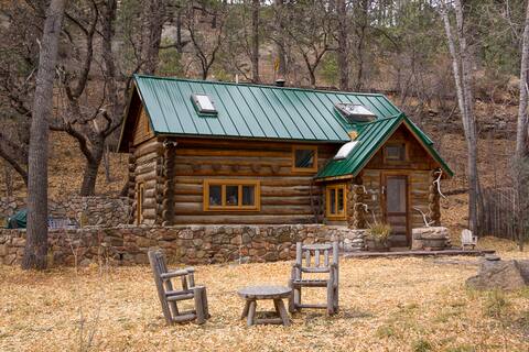 Pecos River Cabin