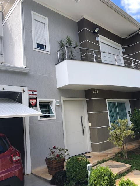Spacious and modern townhouse
