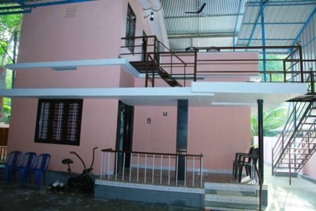 MARARI PEACE HOMESTAY