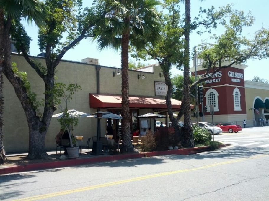 Photo of Basix Food & Bar