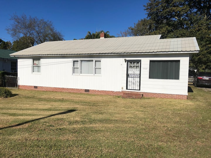 Entire House, Close To Downtown, Airport, Masters And Fort Eisenhower. - Augusta, GA