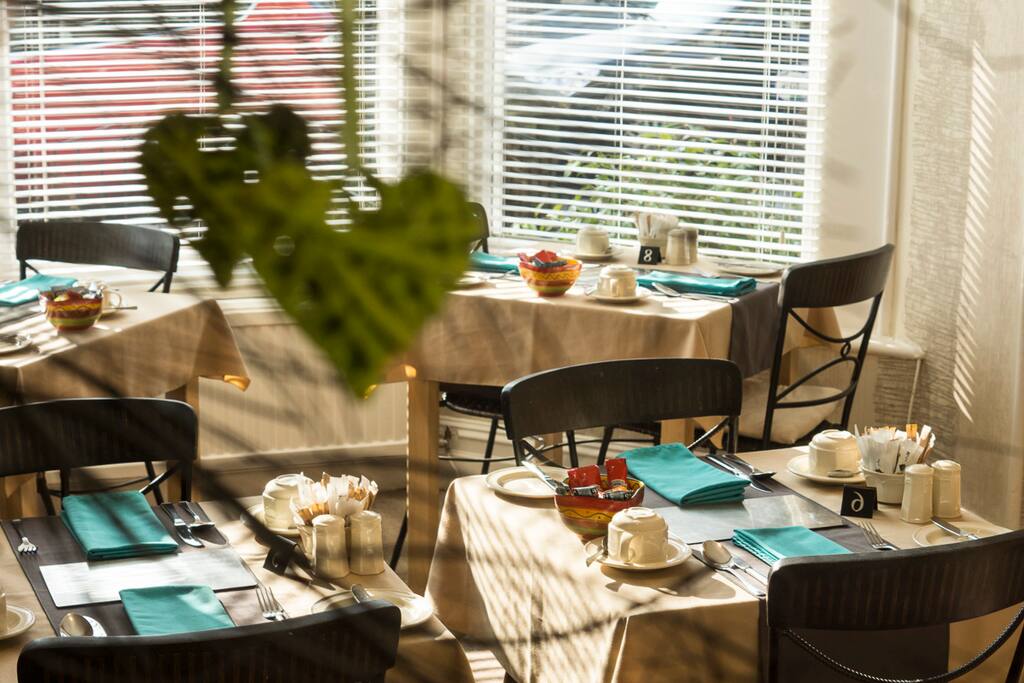 Bright contemporary styled Breakfast Room