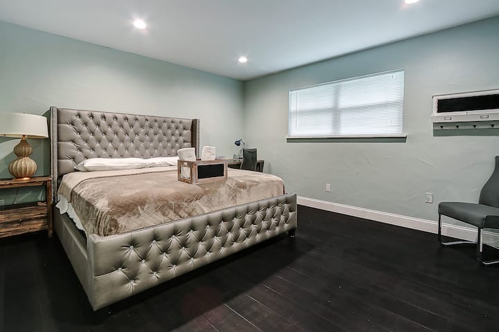 Master Bedroom #2 - Together - King Bed with private bath and 40" Smart TV