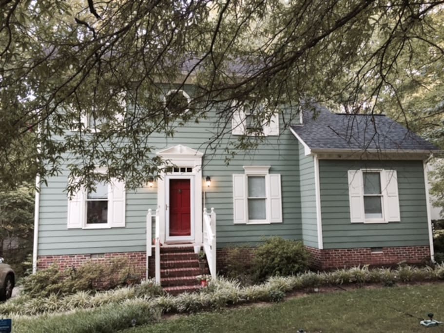 Charming cape cod with 2 bedrooms up, master down.
