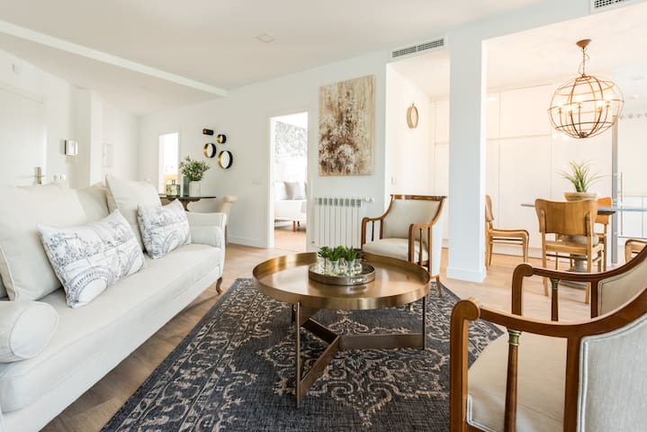 Plaza España Skyline Executive Suite Terrace