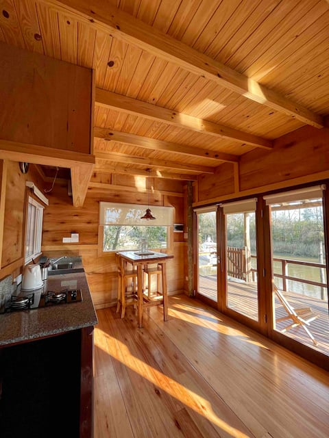 Top performing Airbnb: Eco Cabaña Río, comfort and nature, private pool in Partido De Tigre