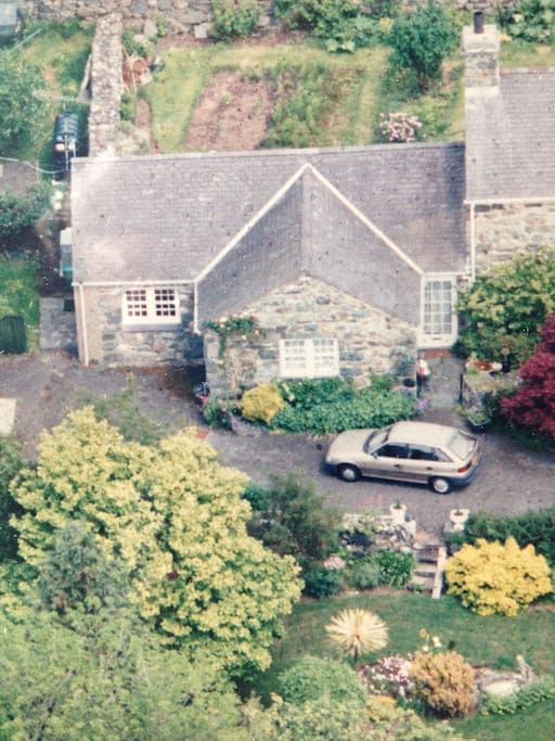 Cottage annex