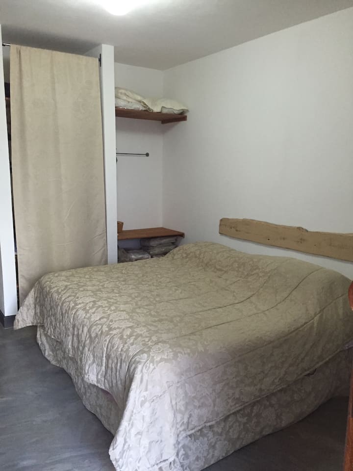 ชั้น 1. ห้องสวีท 1 เตียงคิงไซส์