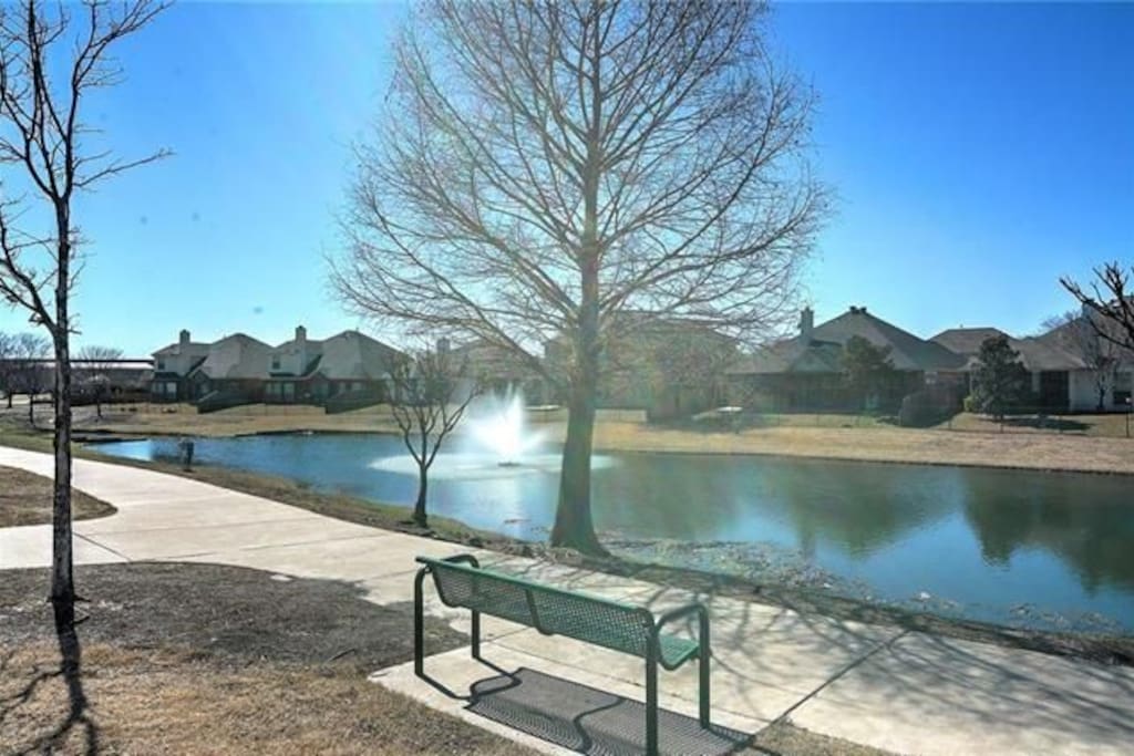 Sitting area just next house