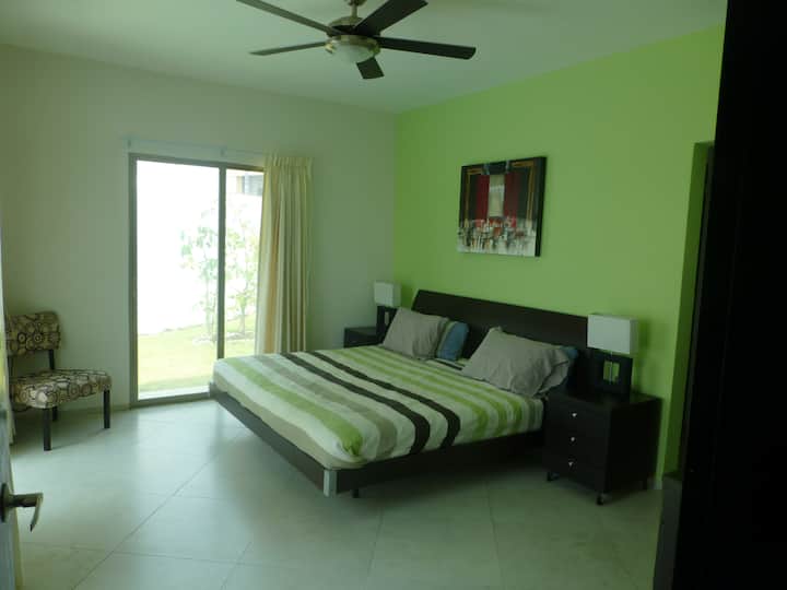 غرفة النوم 1