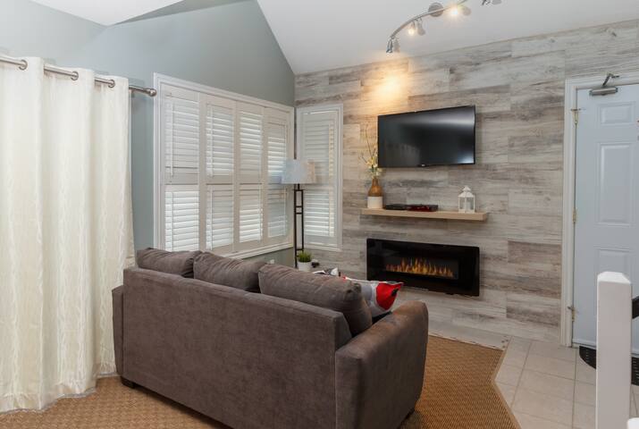 Mountain Side Condo Loft at The Blue Mountains