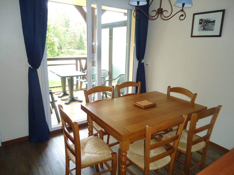 coin repas avec table a rallonges