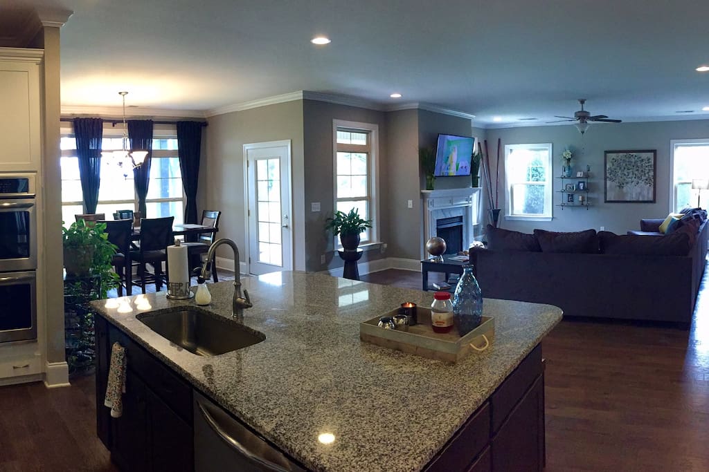 Kitchen / Great Room