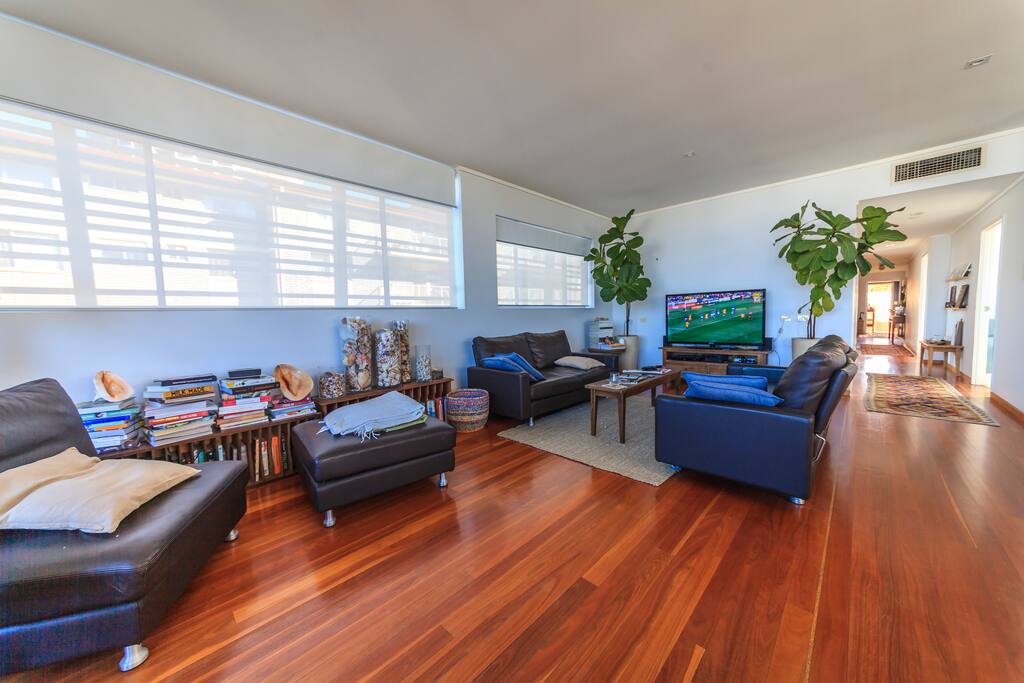 Lounge area