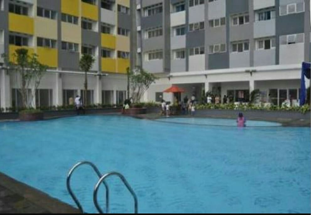 free pool include children pool