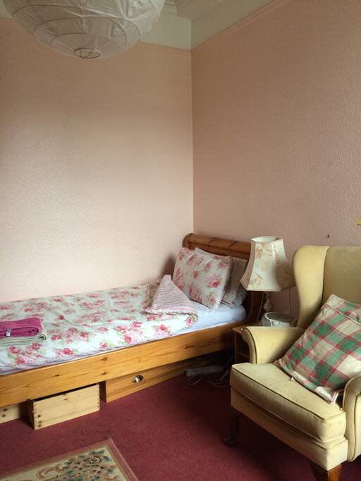 Single Bedroom