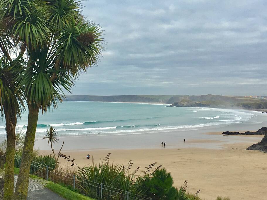 300 metres to the town beach