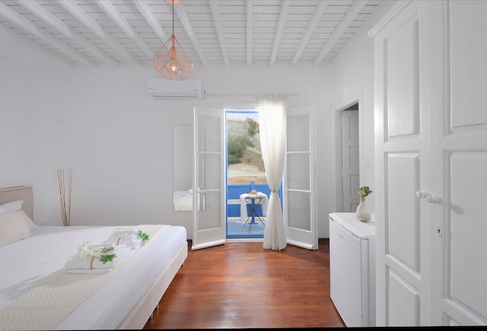Dream Home room in the heart of Mykonos town