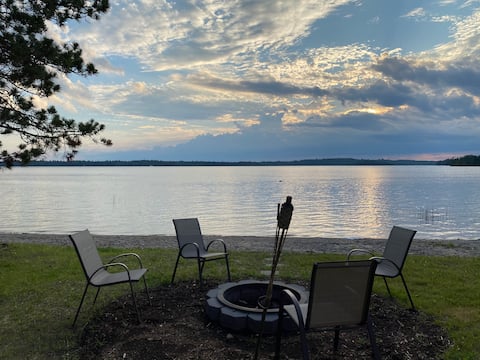 The Maine Getaway - Lakefront with Beach