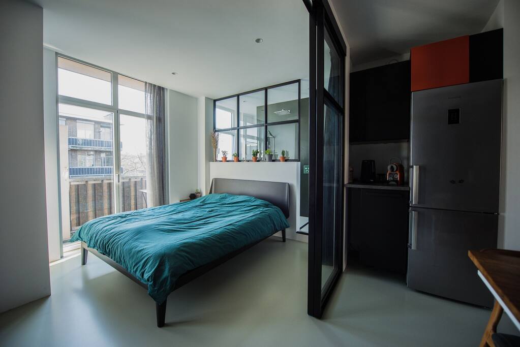 The Auping bed with memory foam mattress