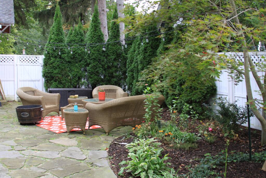 OUtdoor seating/lounge area to be able enjoy day or night.