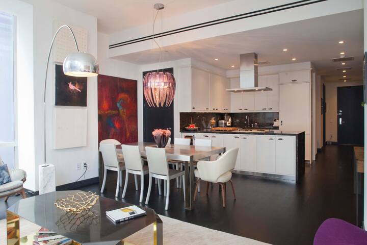 Unparalleled Luxury in Midtown Manhattan gallery image 5