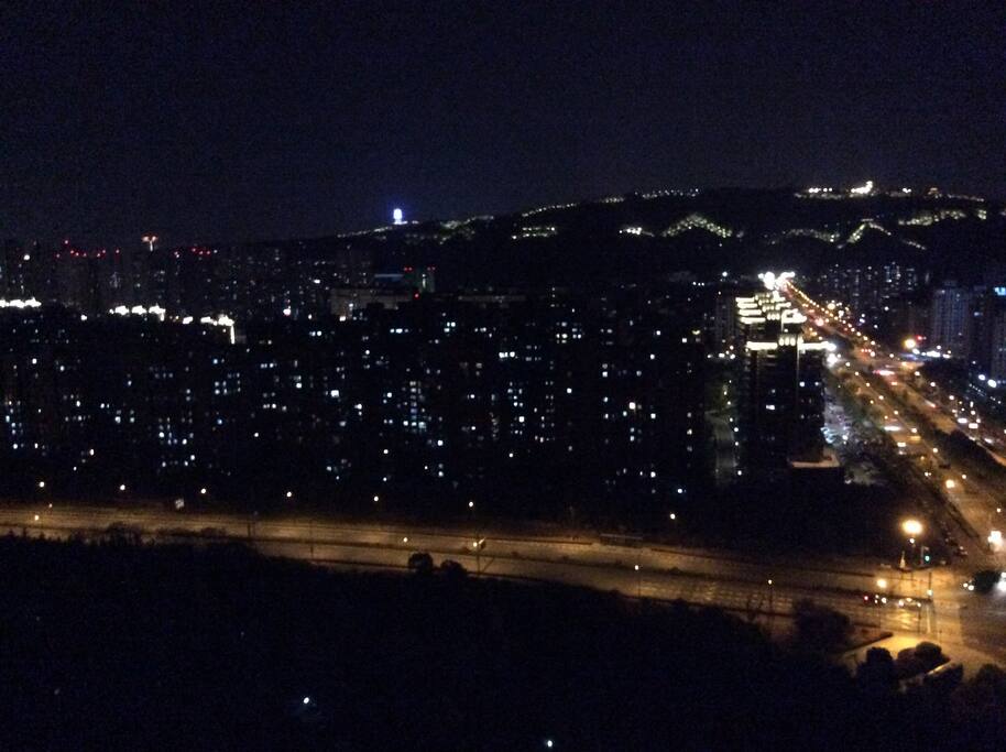 夜景很美哟