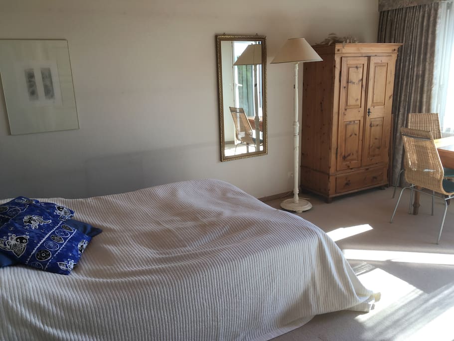 table, bed, wardrobe