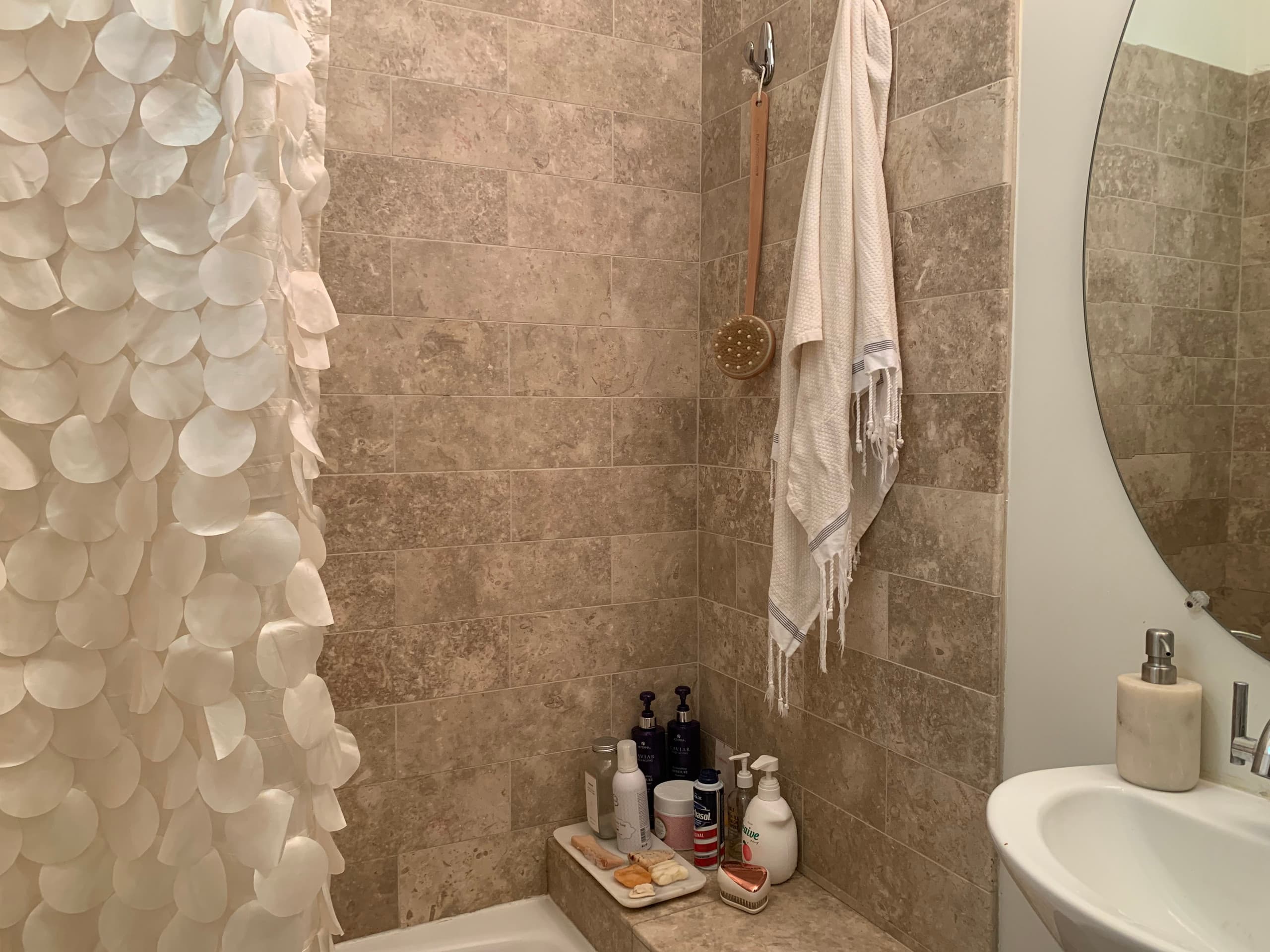 Condo in San Francisco · ★4.91 · 3 bedrooms · 2 beds · 2 baths - Image 14