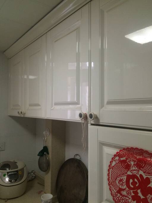 厨房配备高档做饭用具