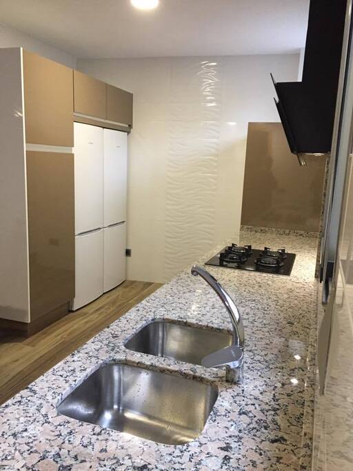 Cocina amplia