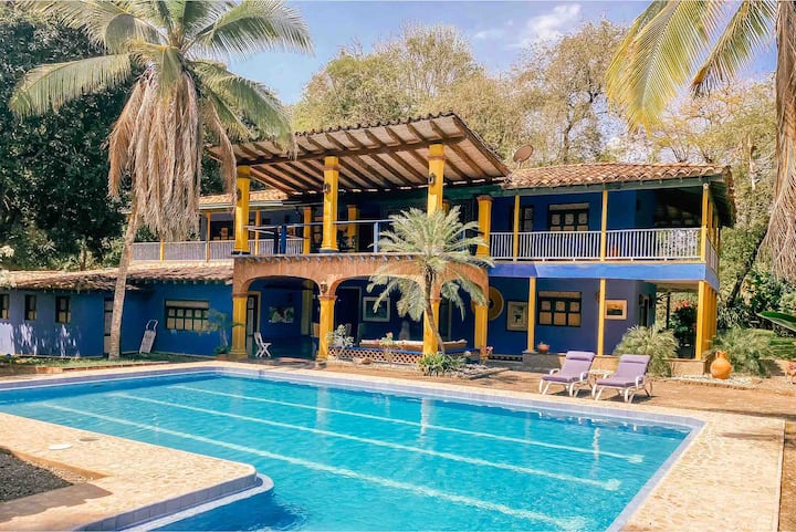 A nice farm in Sopetrán with a BBQ and swimming pool