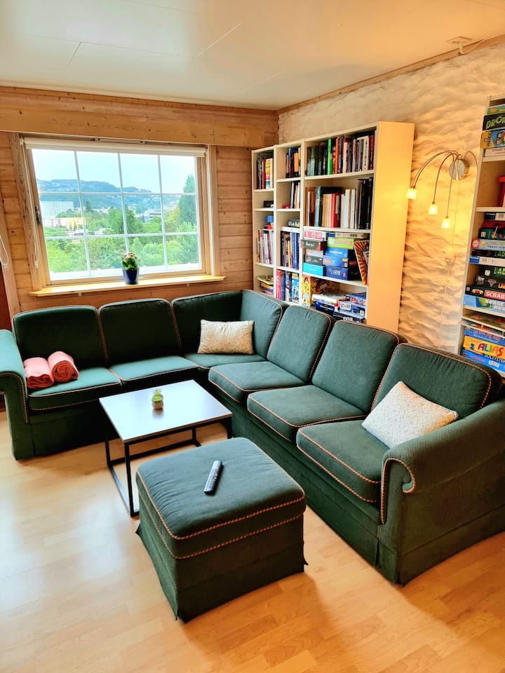 8 min from city center! Nice view. Free parking.