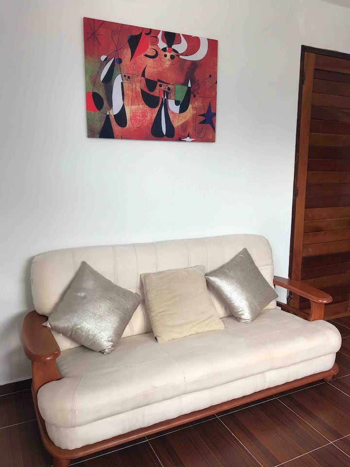 Cómodo Depto En El Barrio De Santiago, Centro - Mérida, México
