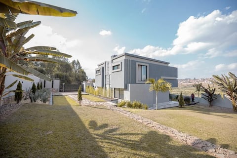 Newly constructed 2-Bedroom duplex house side B