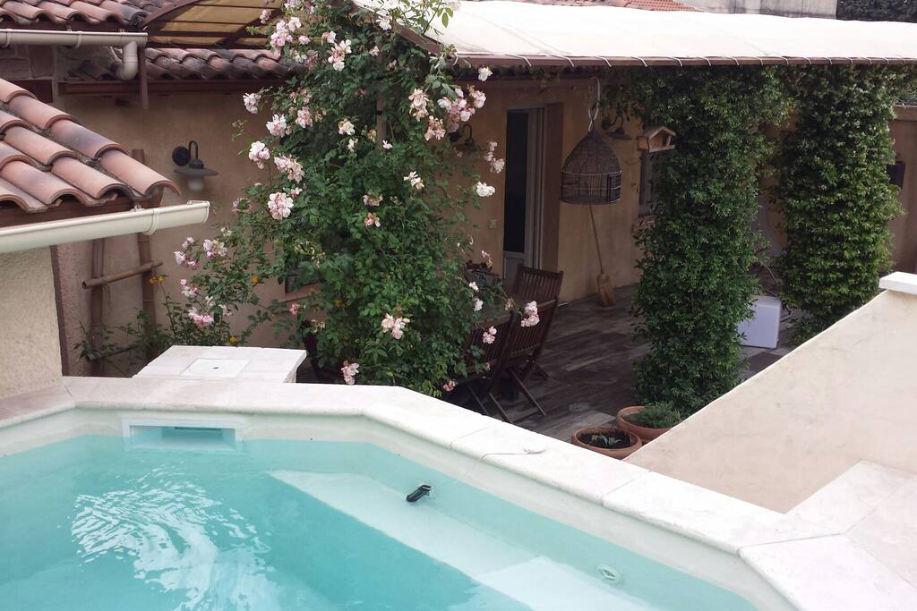 maison de 100m2
avec terasse couverte de 30m2