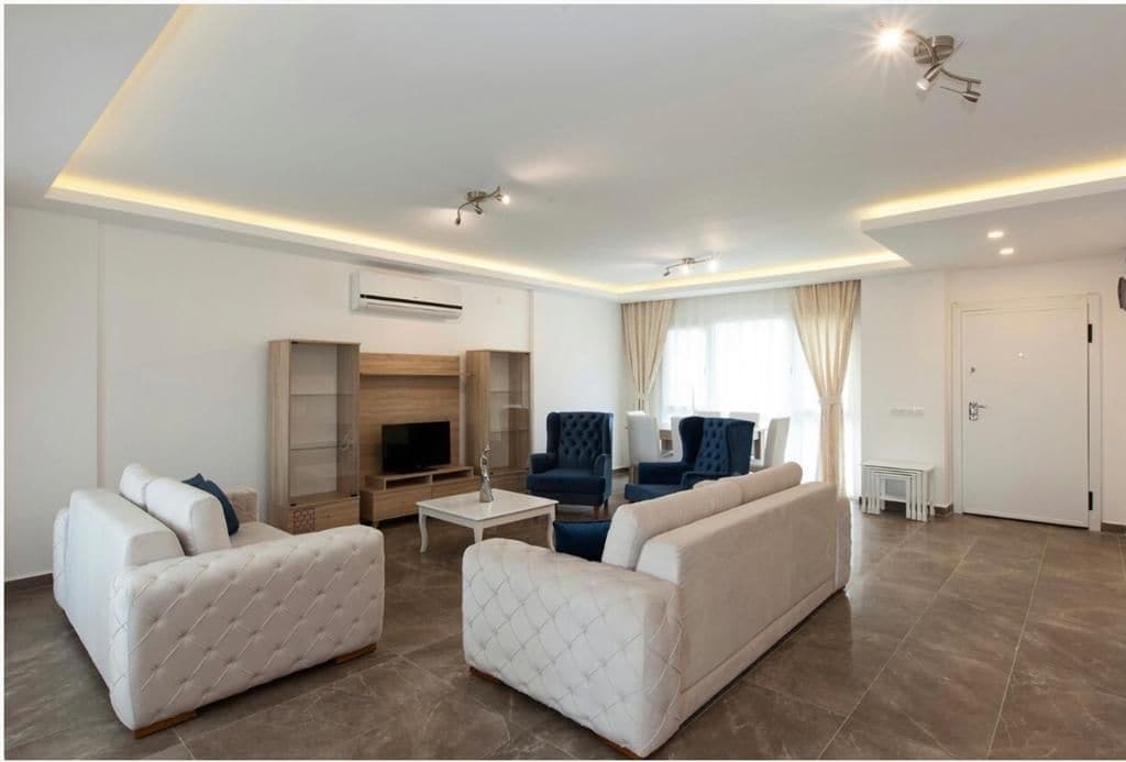 KUŞADASI HAVUZLU 3+1 VİLLA