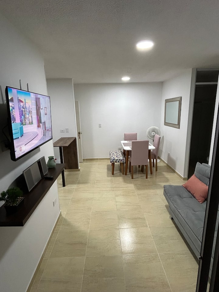Apartamento Amoblado Colina Park - Melgar
